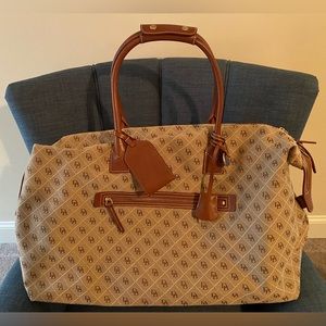 DOONEY & BOURKE Canvas Leather Lock & Key Signature Travel Tote Duffle Bag